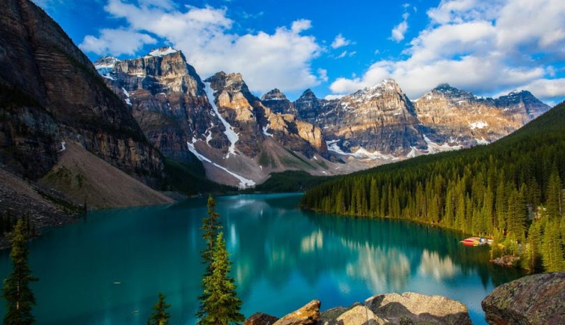 Popular Tourist Places In Canada